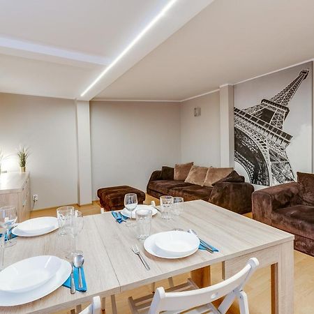 Apartament Poddasze Przy Palmiarni Gliwice Exterior foto